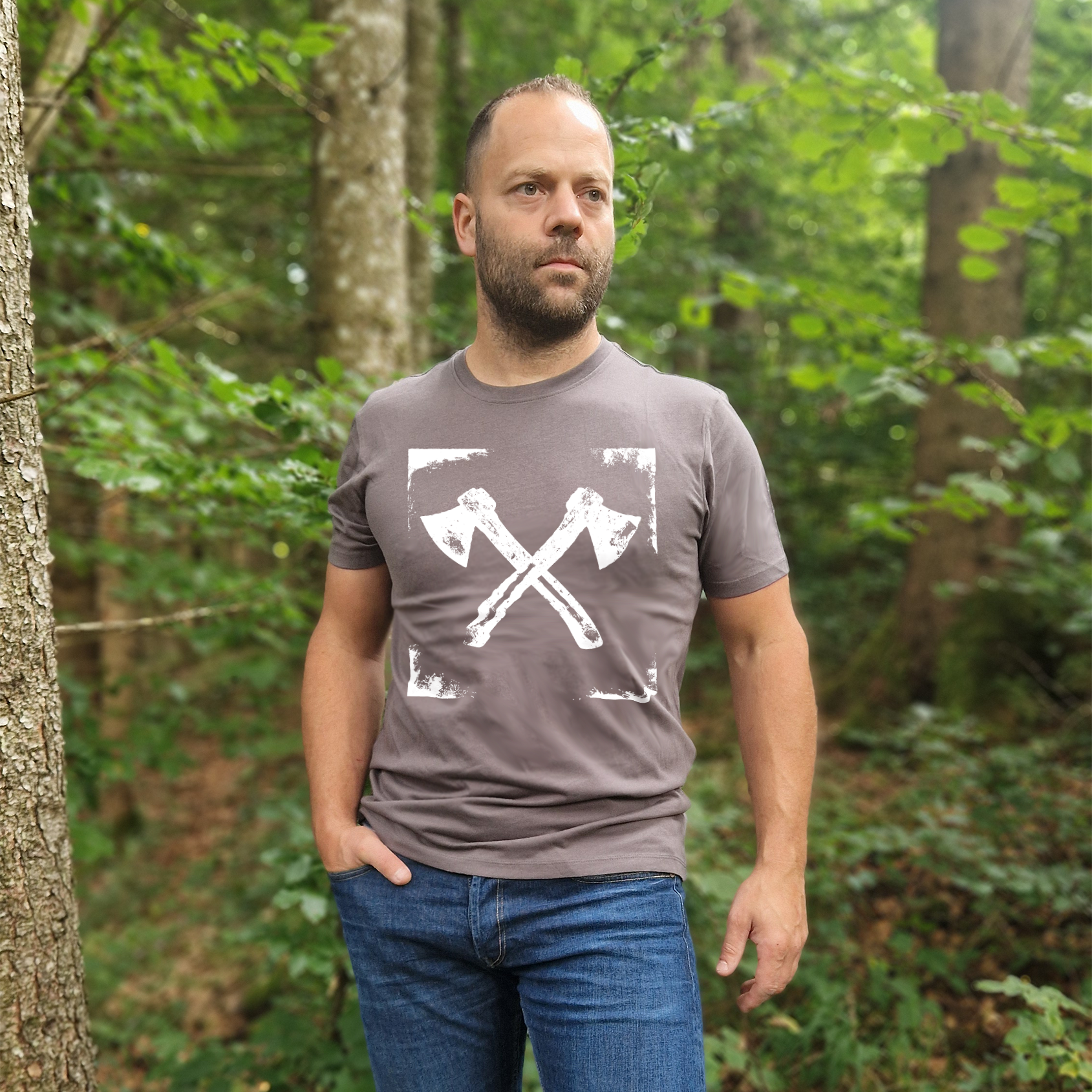 axes framed I Premium T-Shirt Baumwolle